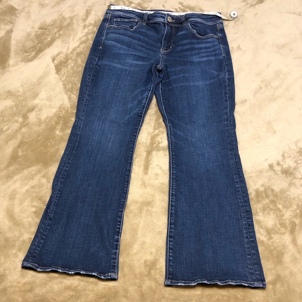 American Eagle Women’s Kick Boot Jeans Size 12 Short Super Stretch